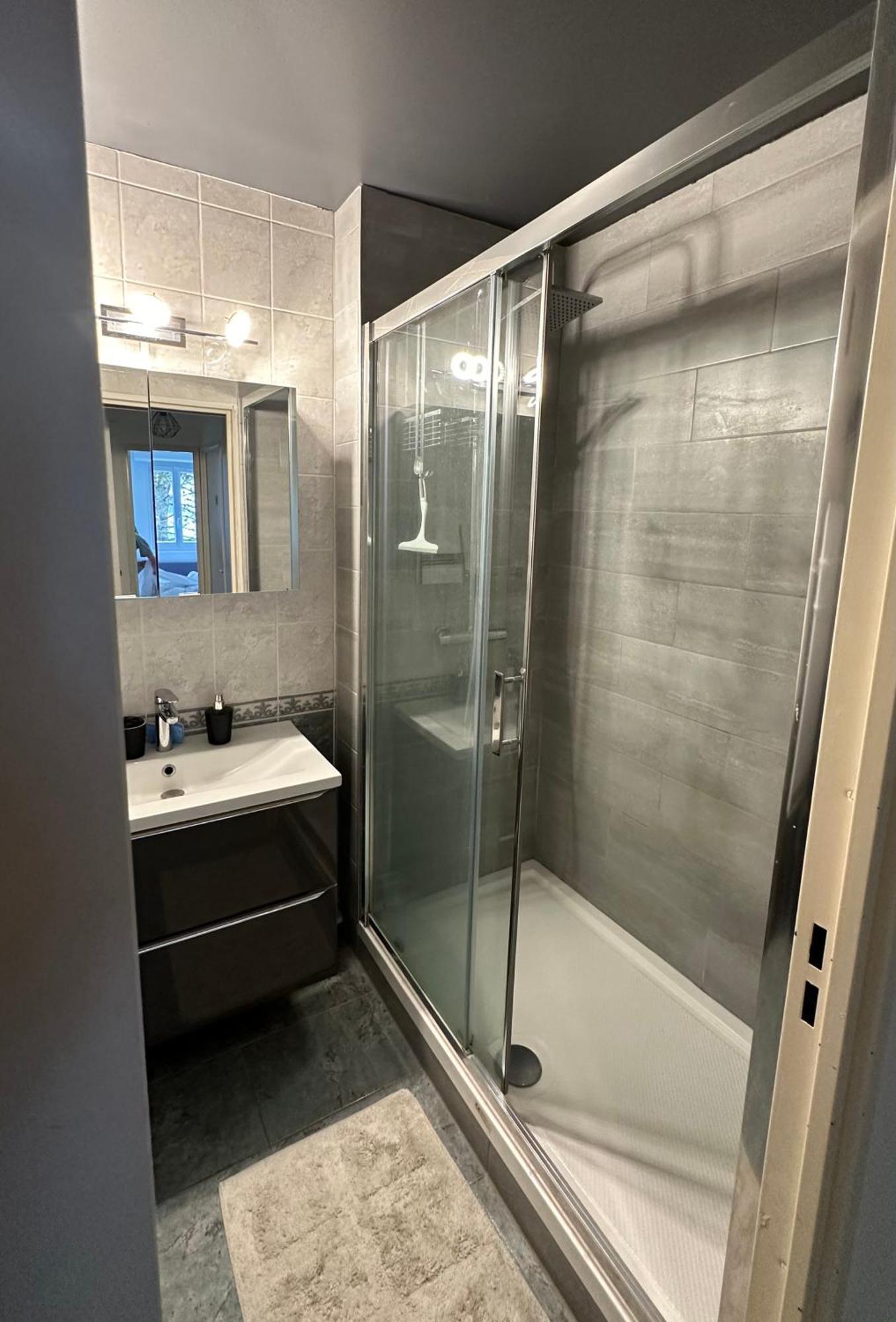 Le Beau Hugo Apartment Mainvilliers  Exterior foto